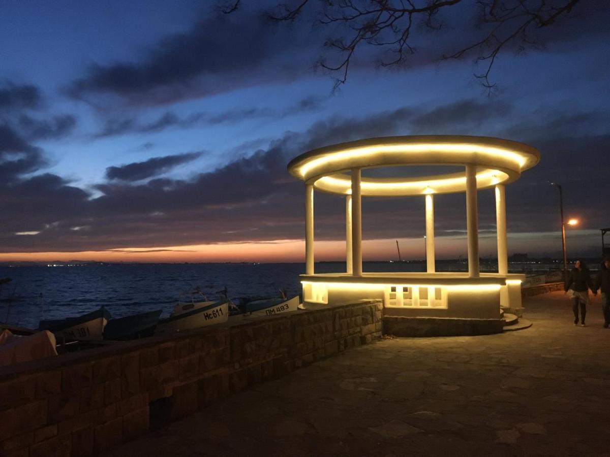 Apartments Sea Sounds Pomorie Exterior foto