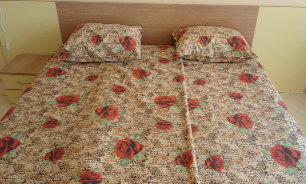Apartments Sea Sounds Pomorie Exterior foto