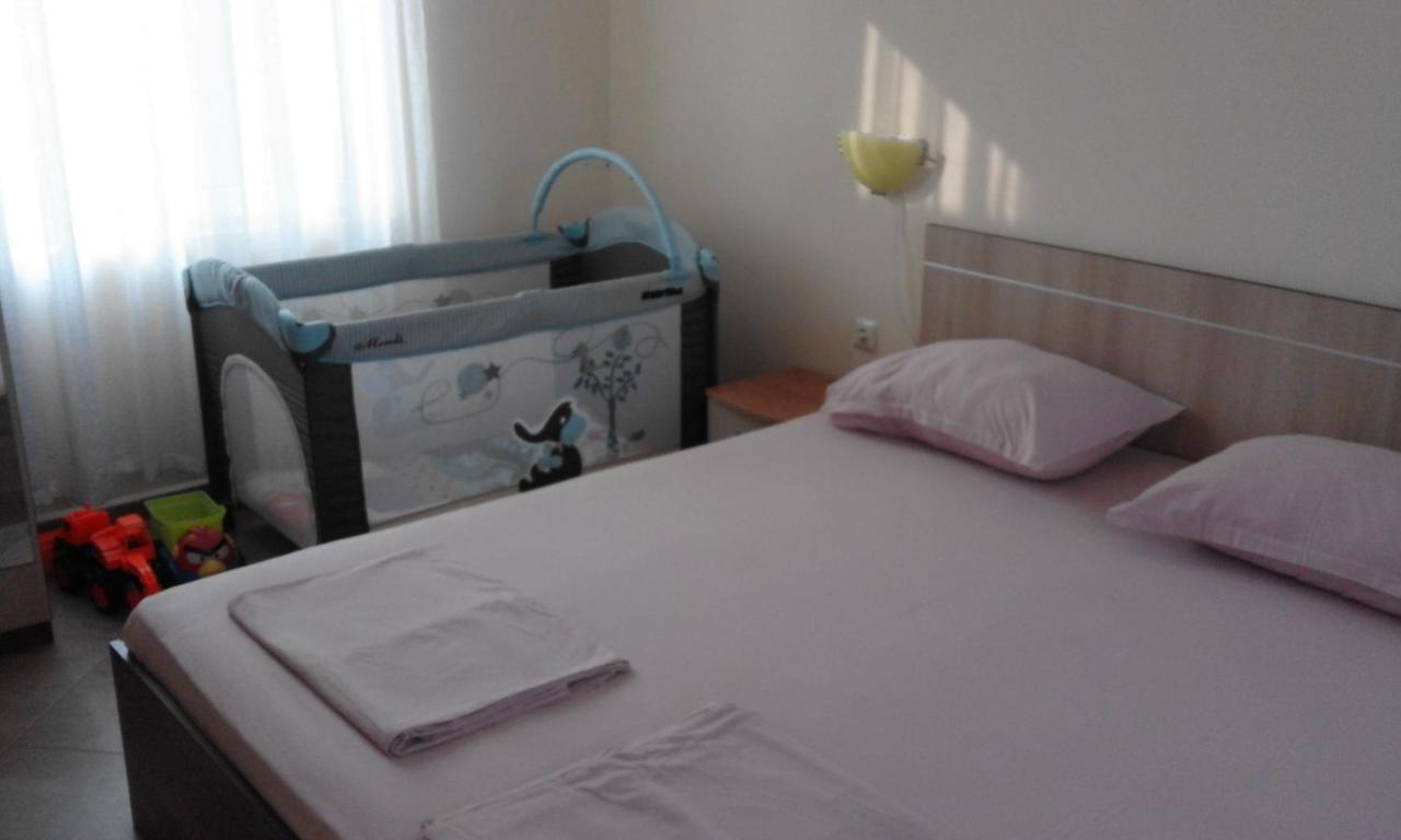 Apartments Sea Sounds Pomorie Exterior foto