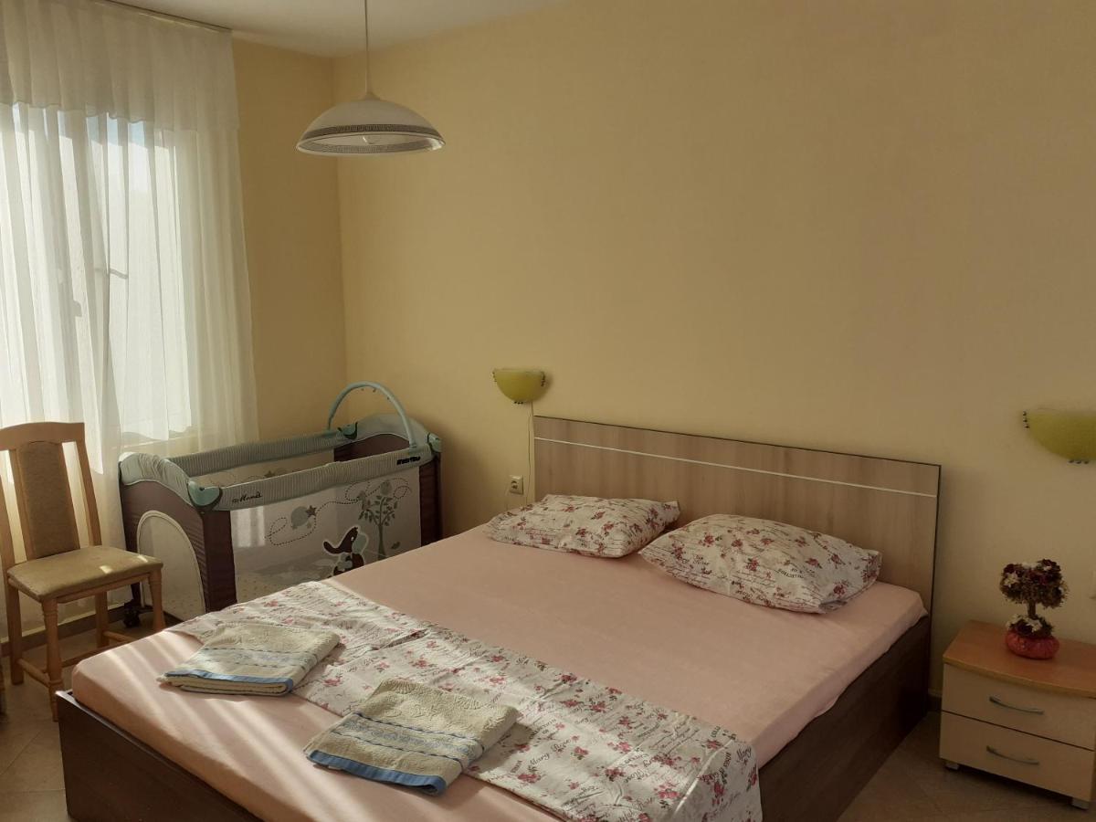 Apartments Sea Sounds Pomorie Exterior foto